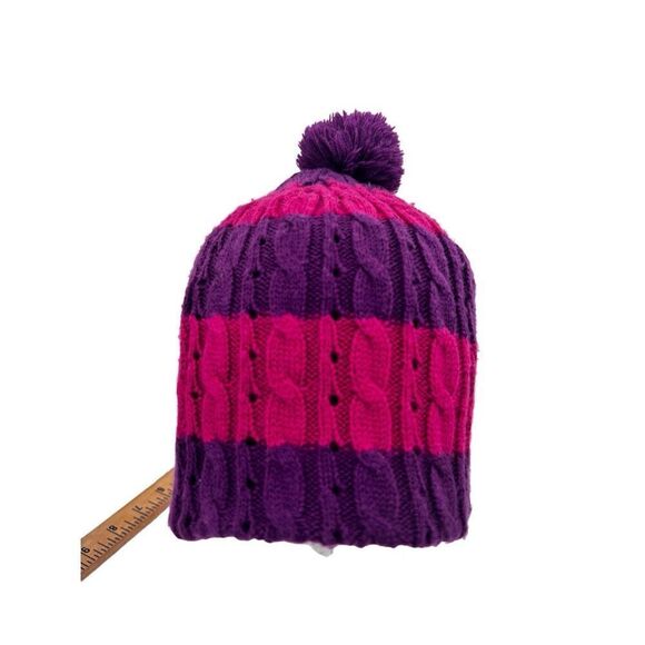 Levi’s Horizontal striped hat winter beanie hat with Pom Pom on top - Picture 1 of 11